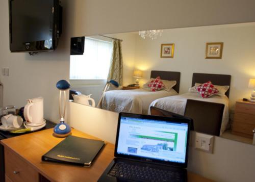 The Limes Hotel Telford Room photo